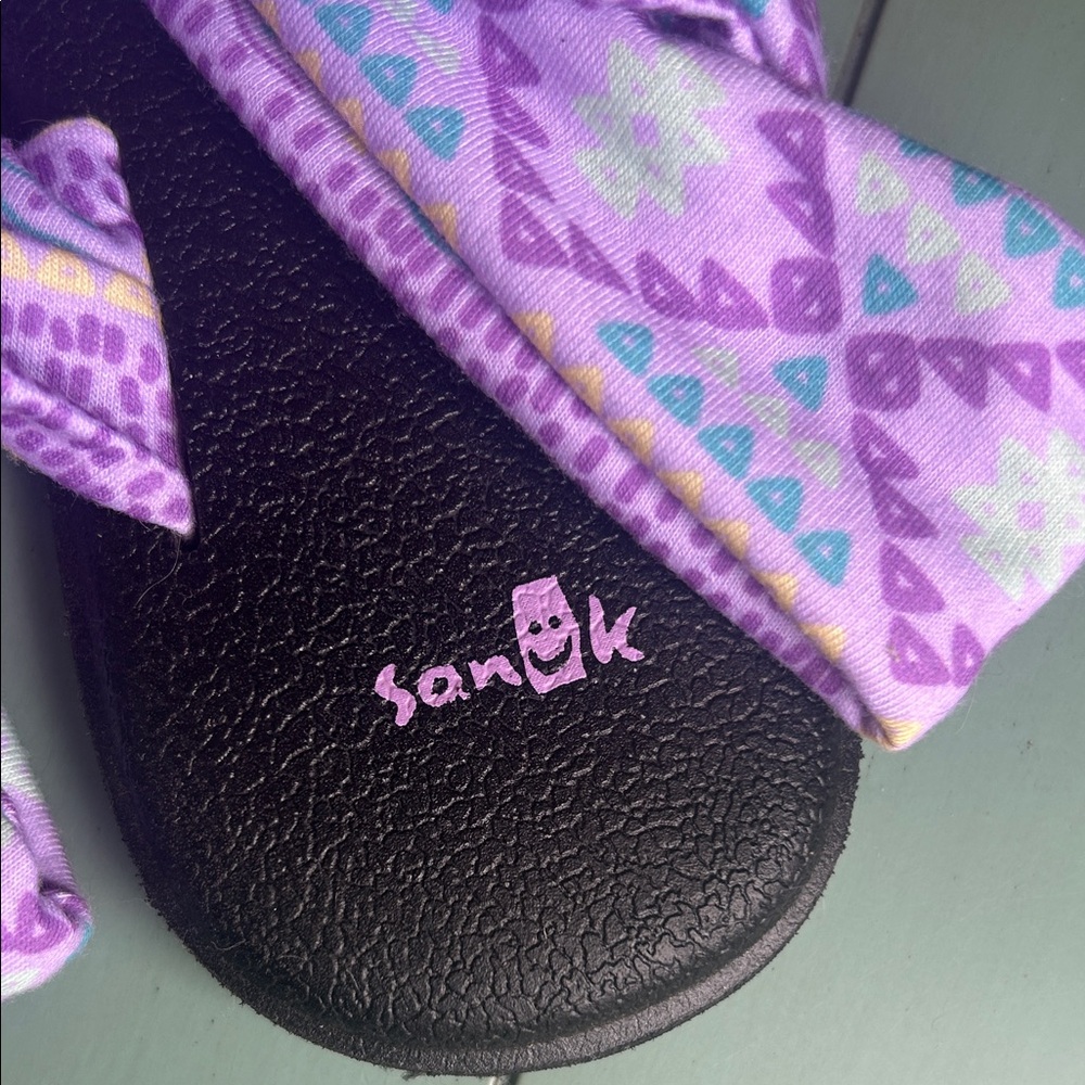 ๐ฟ Sanuk Yoga Sling Tribal Print Purple Sandals | Size 8 ๐ฟ - Picture 8 of 12